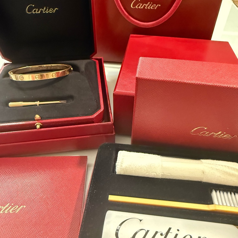Cartier Rose Gold LOVE Bracelet - Full Size model.